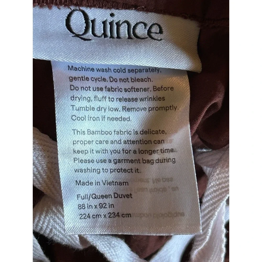 QUINCE BAMBOO DUVET MAROON QUEEN